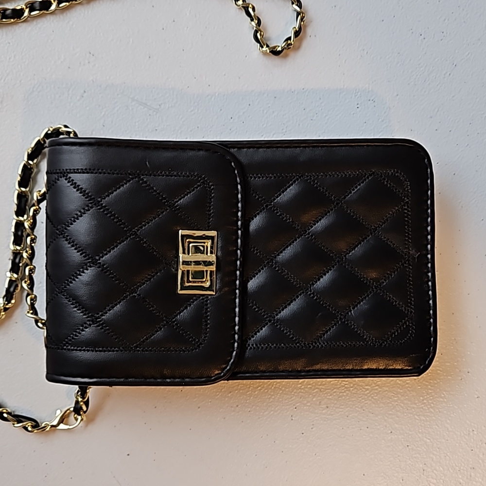 Black purse - Picture 5 of 13